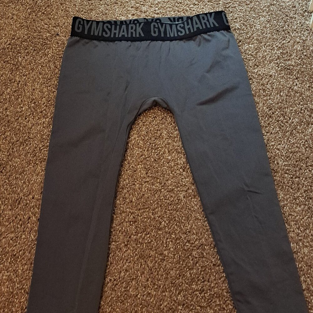 Gym Shark Capri Leggings / Women's Small